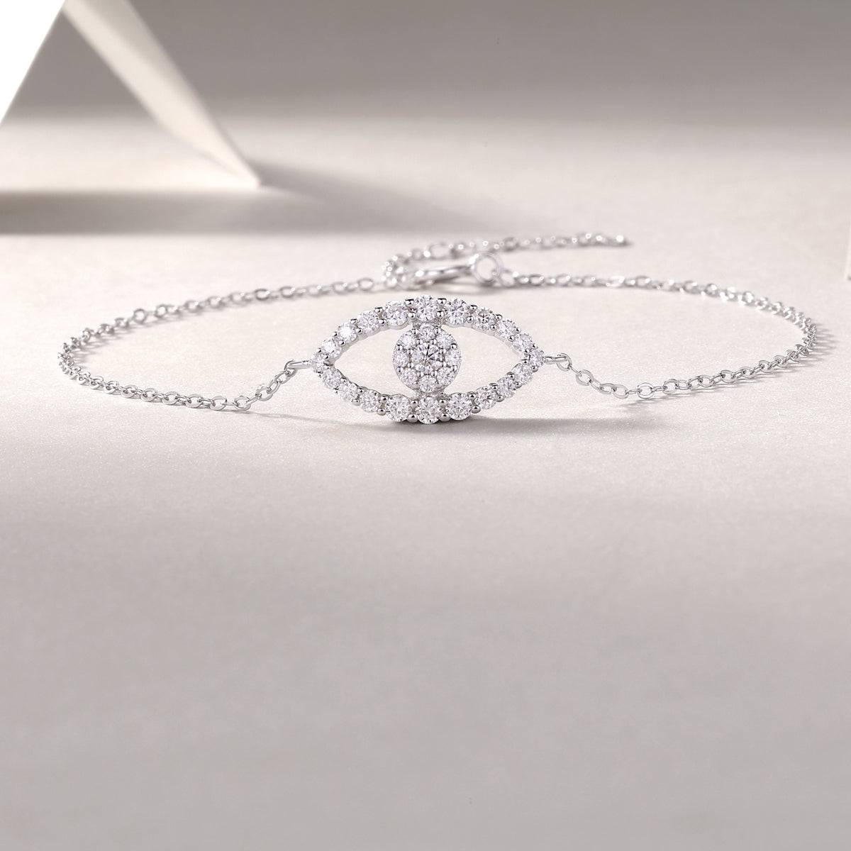 Wish Fairy - A Fashionable And Light Luxury Jewelry Silver Bracelet And Bracelet Set With Top-quality Moissanite, S925 Silver Electroplated Platinum