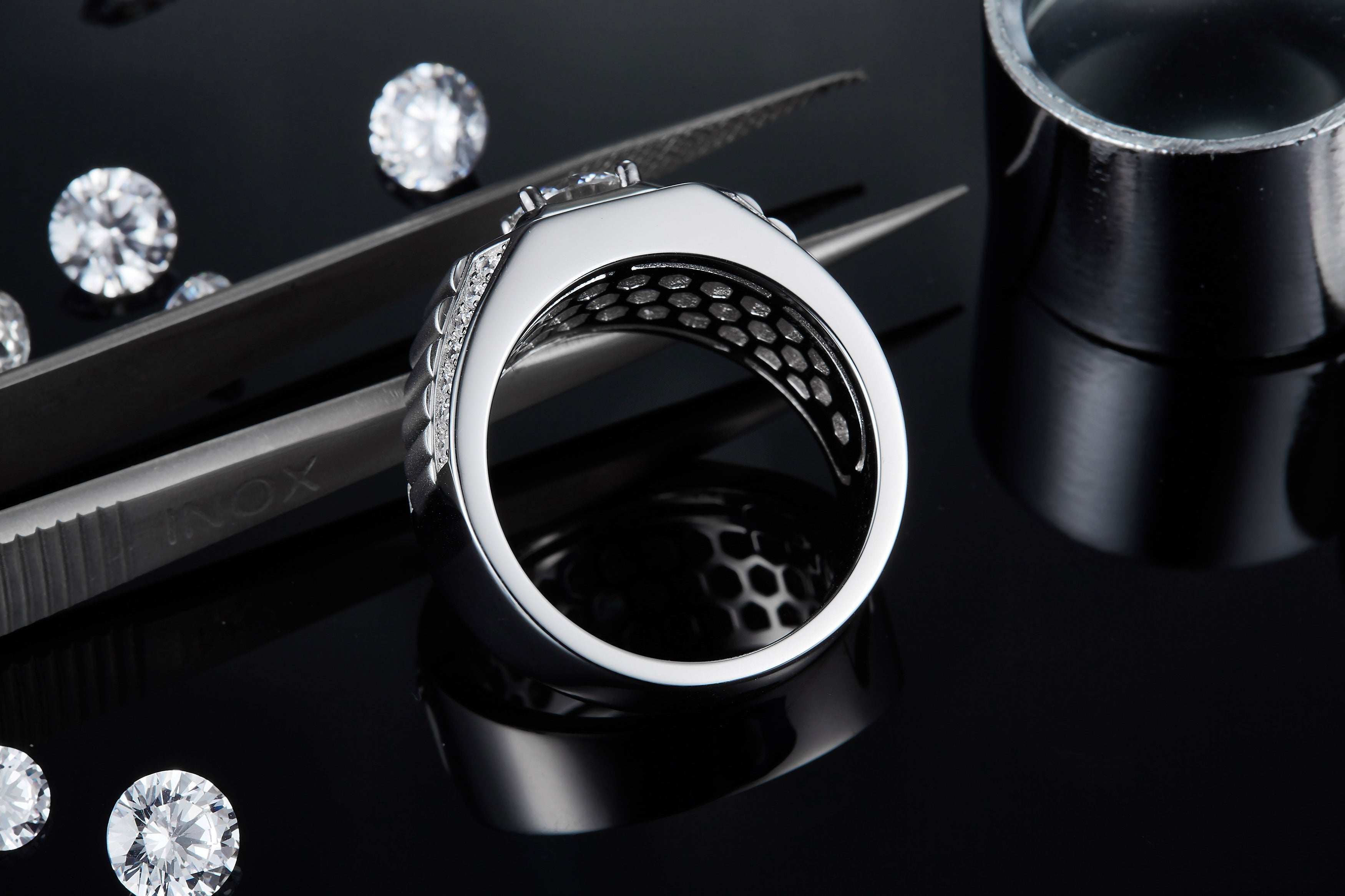 Men's 1-carat Luxury And Fashionable Light Luxury Jewelry Silver Ring Set With Top-quality Moissanite, S925 Silver-plated Platinum