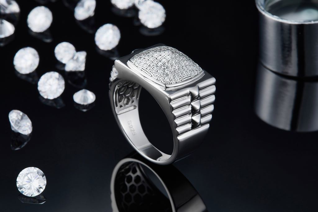 Men's Luxury And Fashionable Light Luxury Jewelry Silver Ring S925 Silver-plated Platinum Set With Top-quality Moissanite