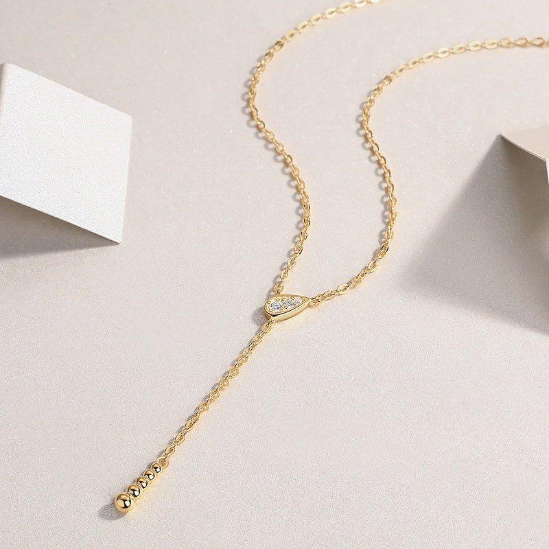 Starlight Convergence - A Fashionable And Trendy Necklace Pendant Set With Top-quality Moissanite S925 And Silver Plated With Gold Can Be Tested With A Diamond Pen.
