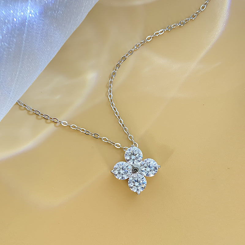 D-Color Moissanite Four-Leaf Clover Pendant For Women