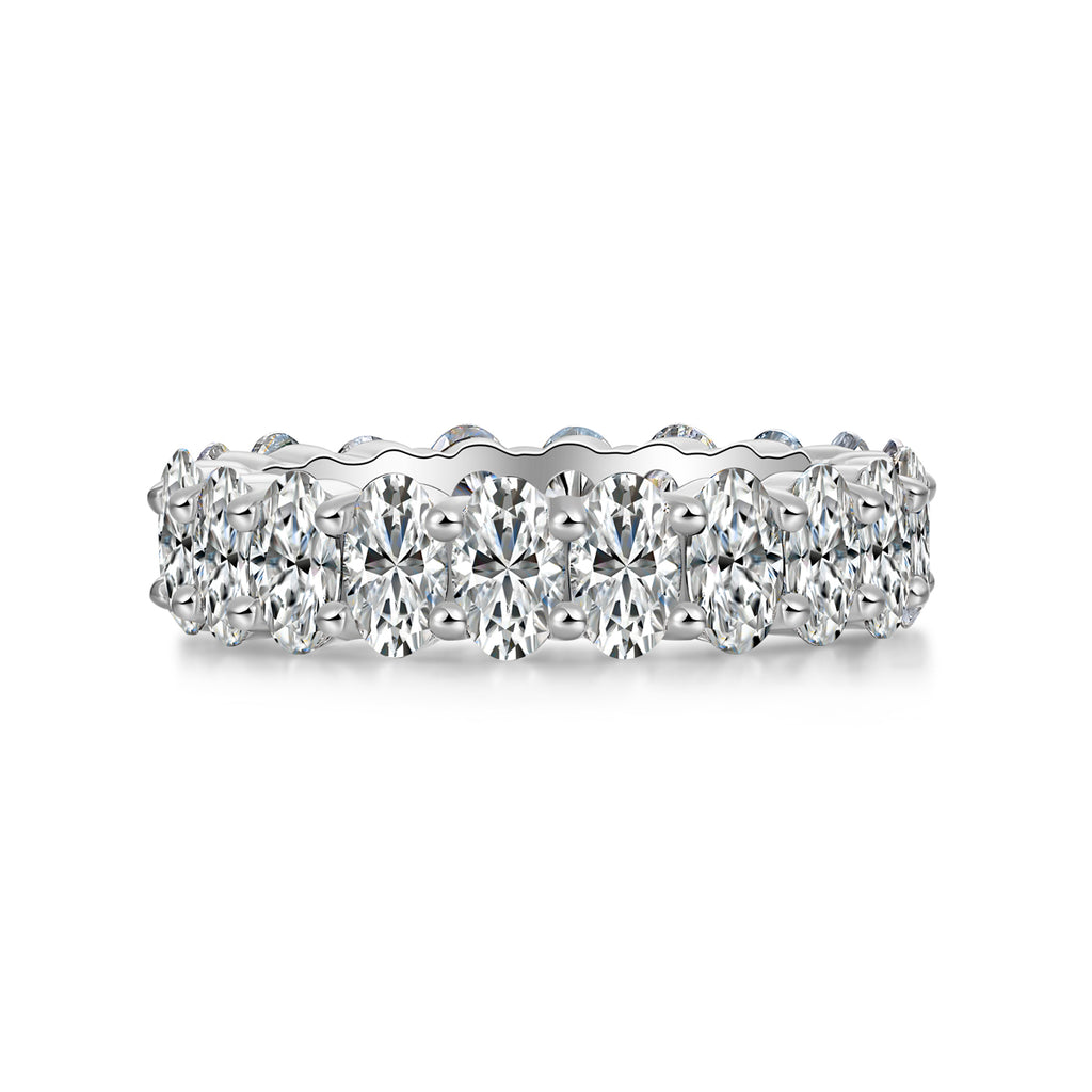 Luo Shen - A Wedding Ring Set With Top-quality Egg-shaped Moissanite S925 Silver And Platinum-plated Diamond. The Ring Can Be Inspected With A Diamond Pen