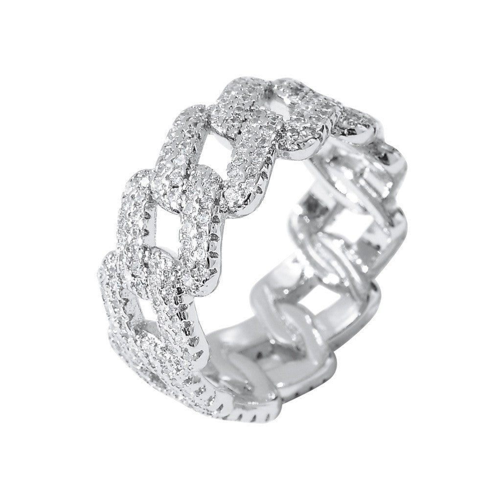 14K Gold Ring With A Hollowed-out Chain Design And Fully Paved With Diamonds