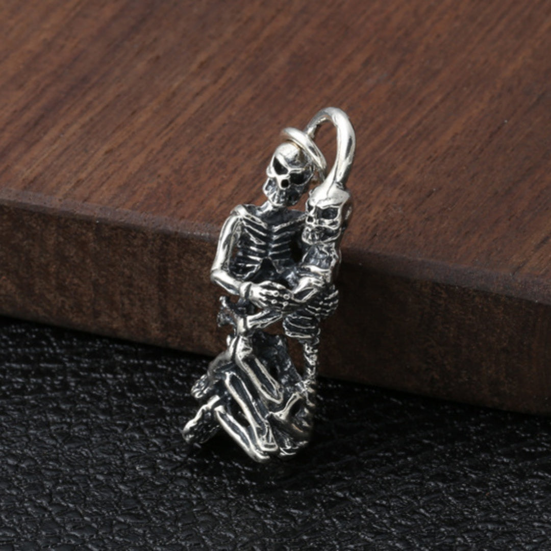 Personality Retro Skull Rock Punk Men And Women Pendant