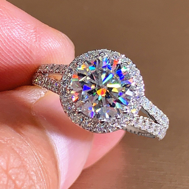 Women's Ring With Zirconium Inlay