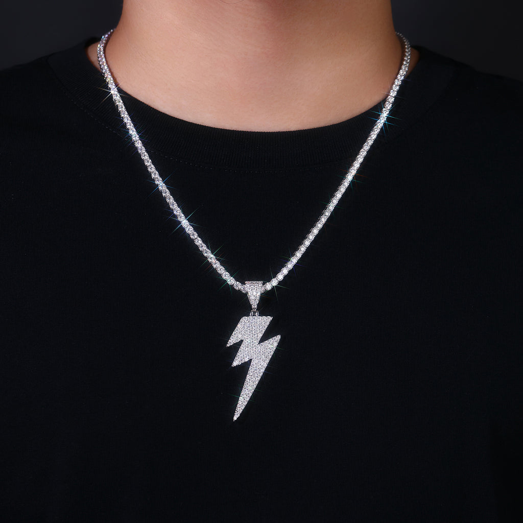 Lightning - A Fashionable And Trendy Necklace Pendant Set With Top-quality Moissanite S925, Silver And Platinum-plated, Can Be Tested With A Diamond Pen