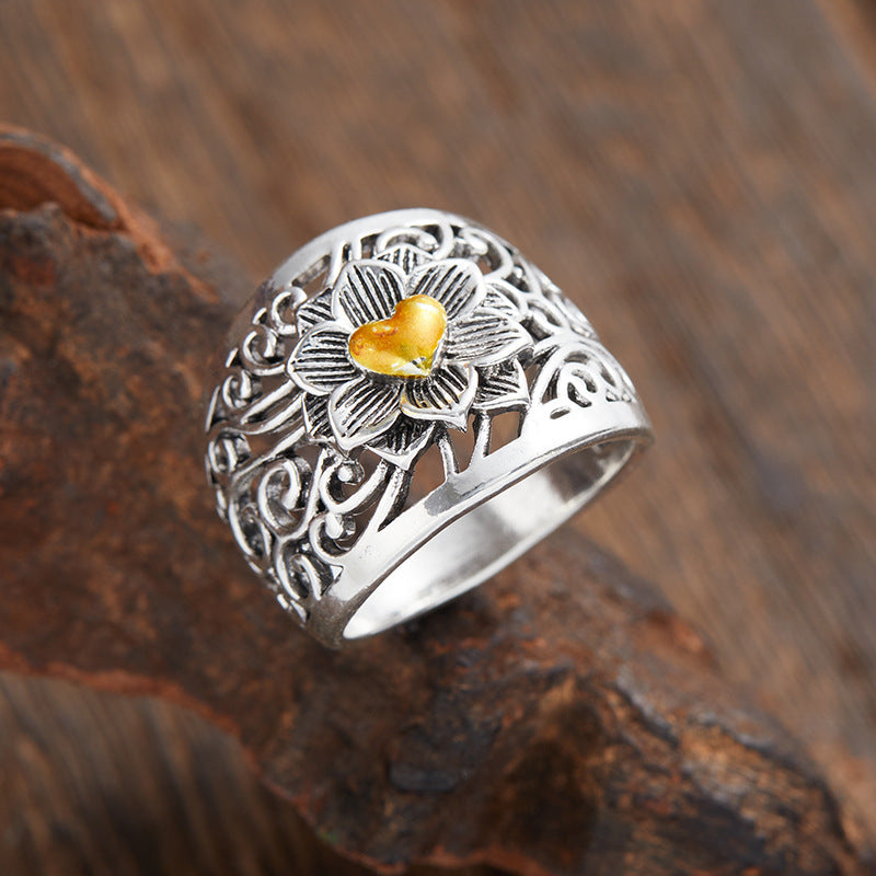 Fashionable Retro Hollow Wide-Brim Pattern Ring With A Heart Design