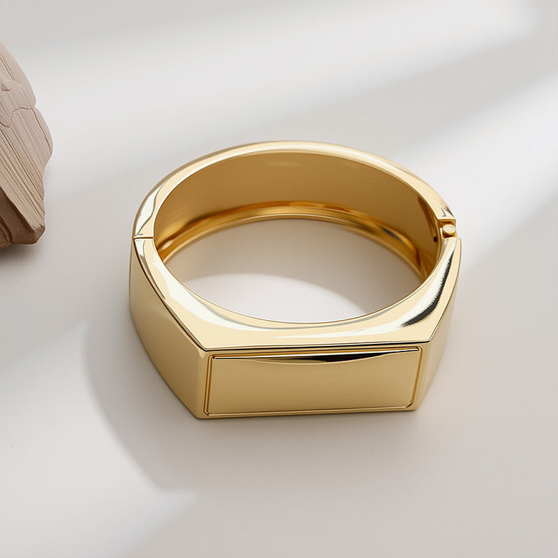 Womens Fashionable Textured Irregular-Mirror Bracelet