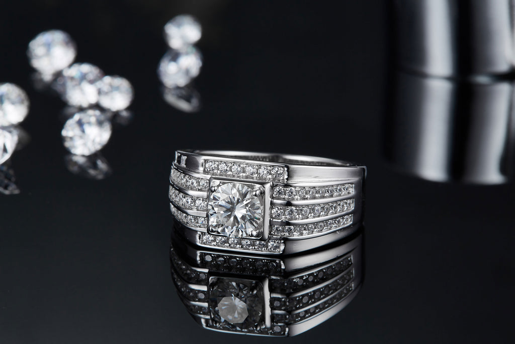Men's 1-carat Luxury And Fashionable Light Luxury Jewelry Silver Ring Set With Top-quality Moissanite, S925 Silver-plated Platinum