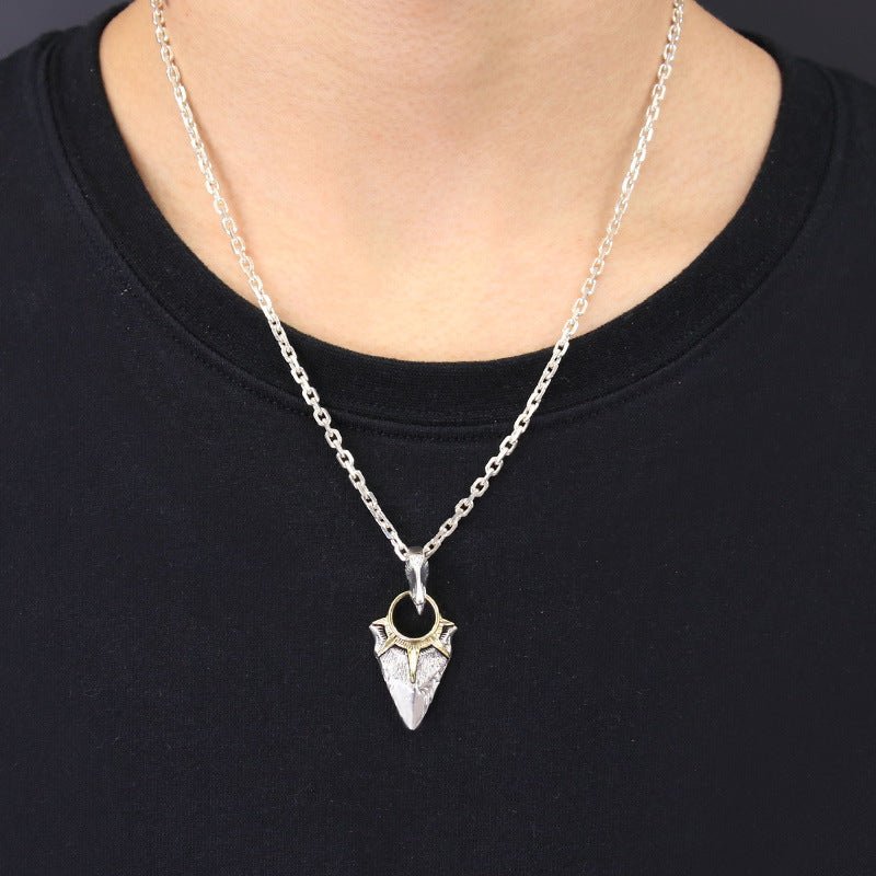 Fashion Simple Eagle Head Sun Spear Head Pendant