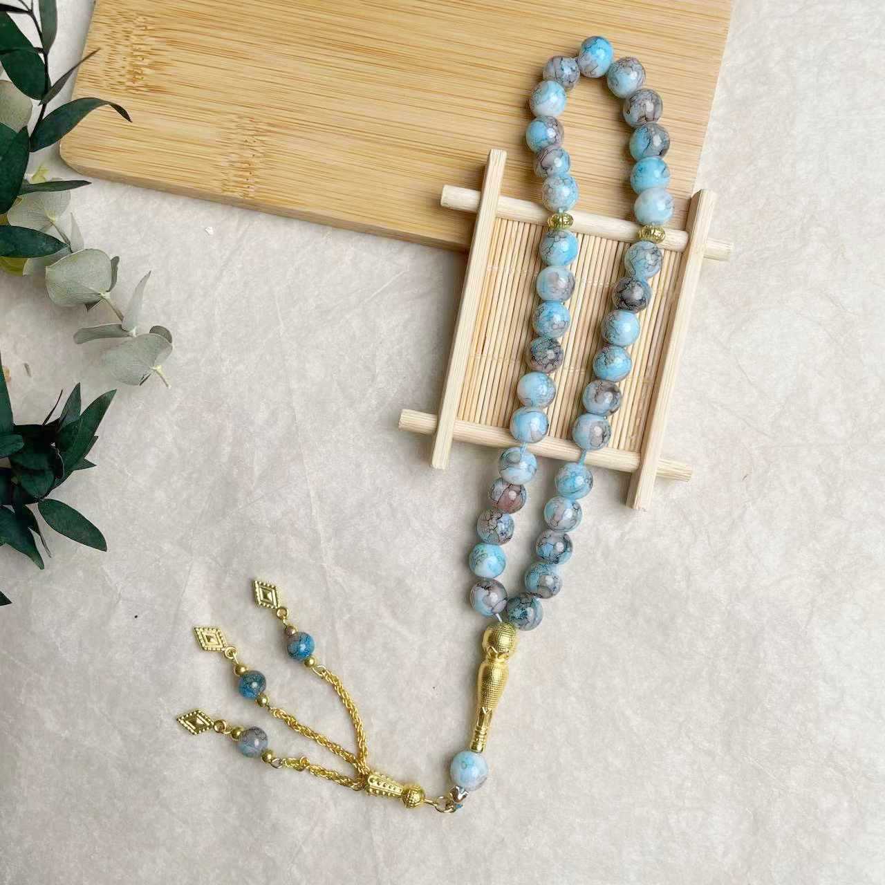 33-piece Gold Tassel Glass Bracelet With 10mm Large Flower Beads