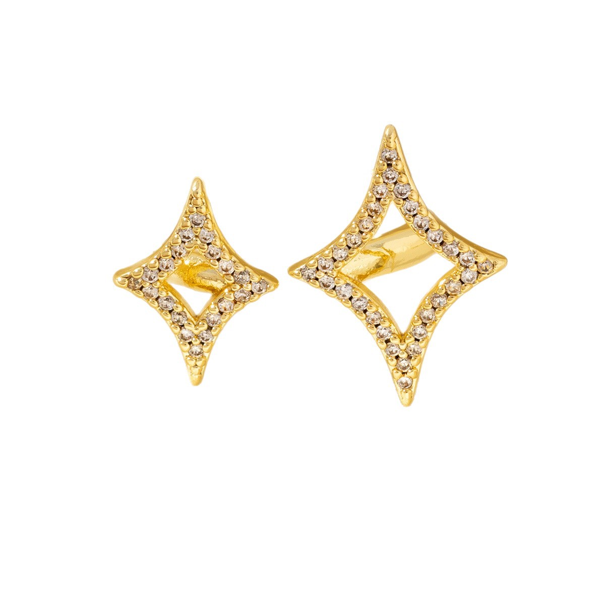 Stylish And Sophisticated Asymmetric Diamond Ring