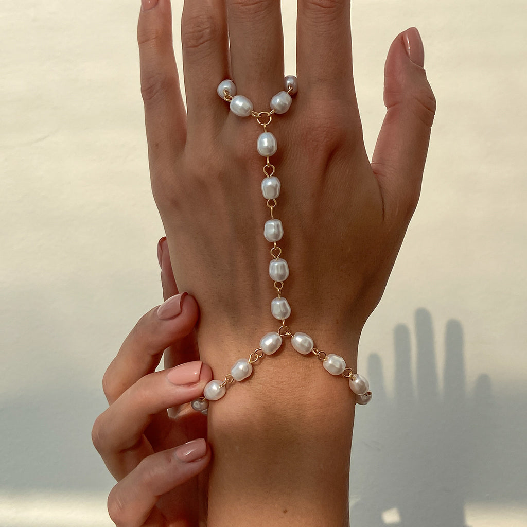 Personalized Design Pearl Beaded Bracelet For Women
