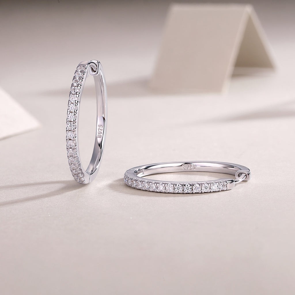 Yuedong Light - Premium Moissanite Luxury Fashion Light Luxury Jewelry Silver Stud Earrings S925 Silver Plated Platinum