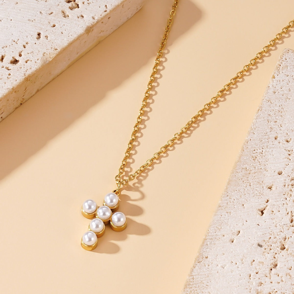 Womens Luxe Elegant Cross Pearl Necklace
