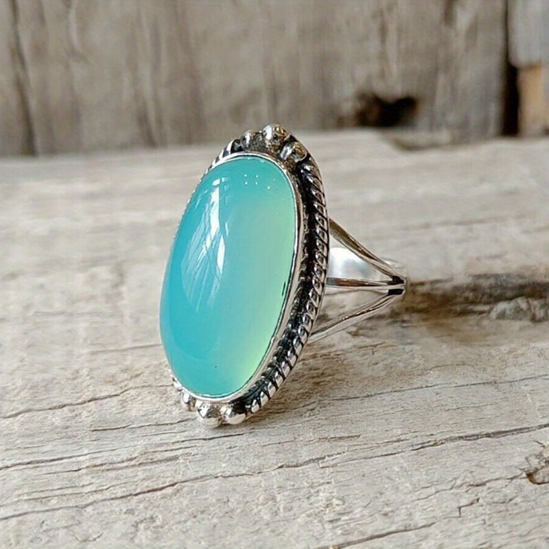 Rectangular D-shaped Vintage Ring For Women