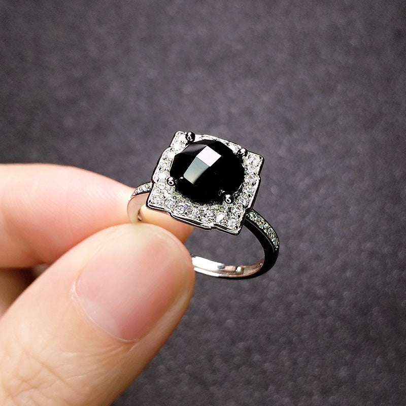 European And American Gothic-style Dark Diamond Ring