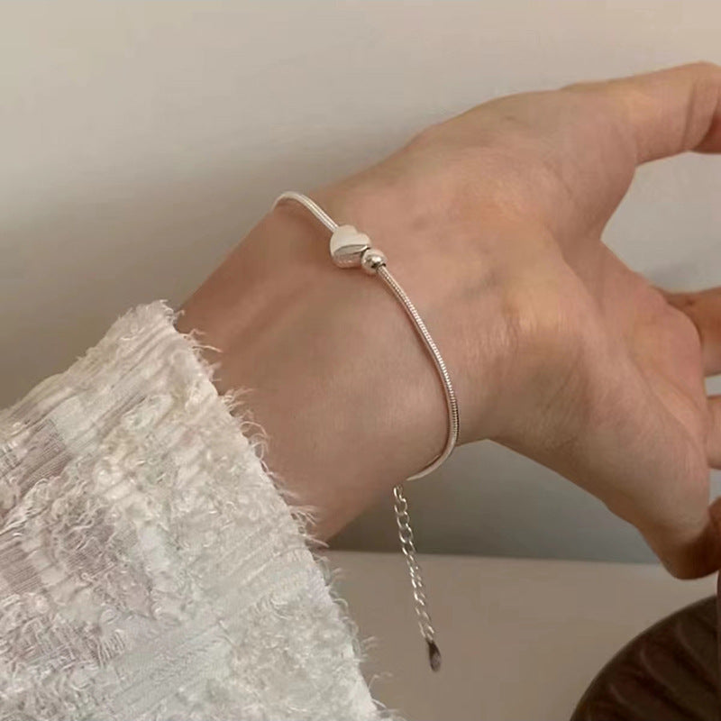 Pure Silver Minimalist Heart-shaped Bracelet For Women
