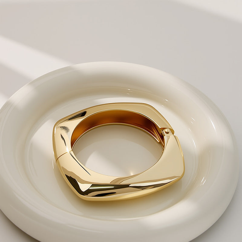 Womens Fashionable Textured Irregular-Mirror Bracelet