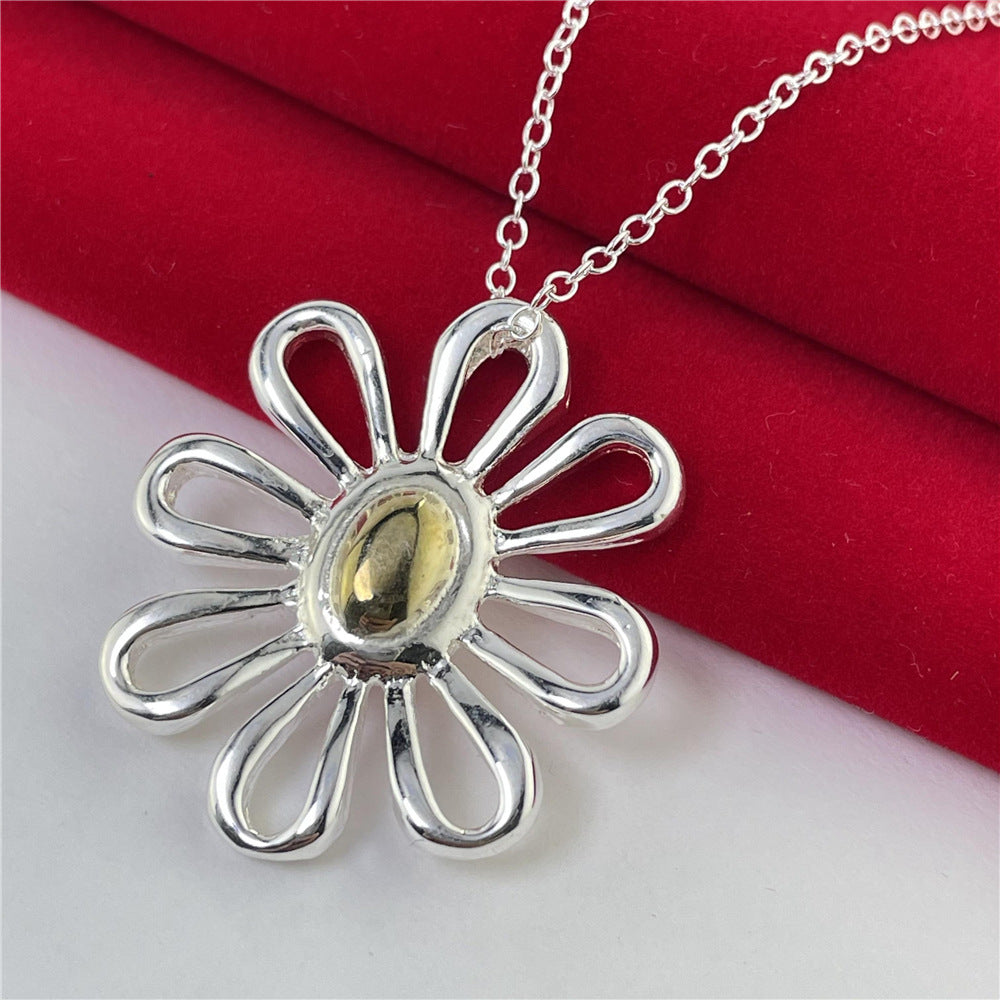Womens Versatile Creative Little Pendant Necklace
