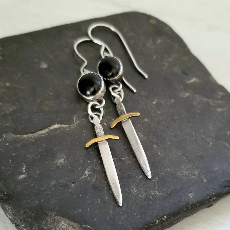 Womens Minimalist Chic Black Earrings