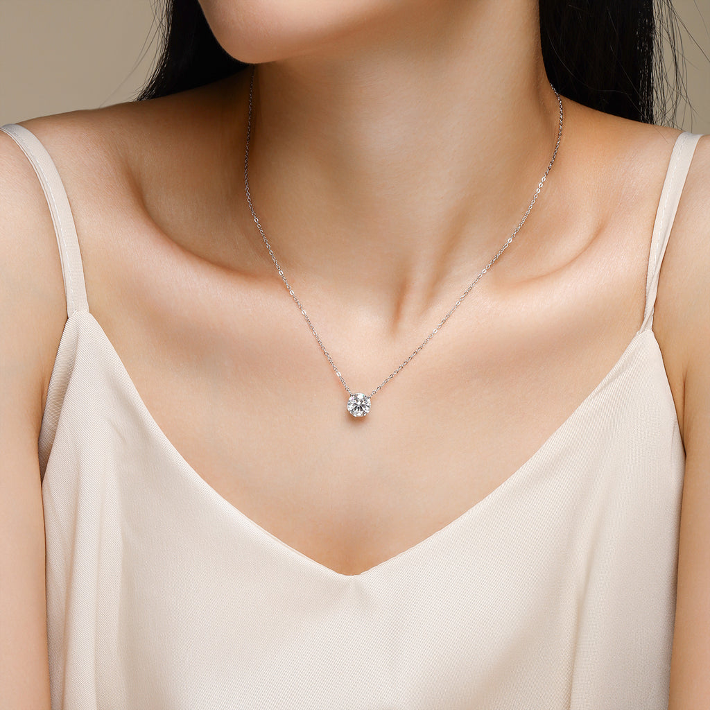 Time Chain - A Fashionable And Light Luxury Jewelry Pendant Necklace Set With Top-quality Moissanite, S925 Silver Plated Platinum