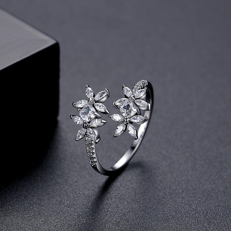 Japanese And Korean-style Adjustable Flower Hand Jewelry