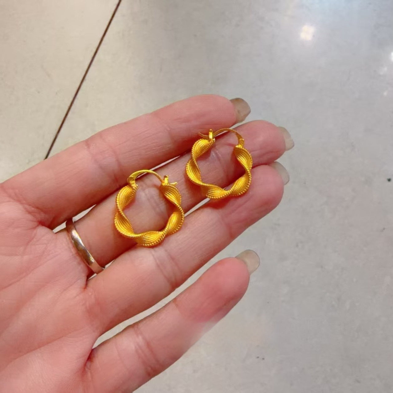 Stylish And Minimalist Alloy Earrings For Women