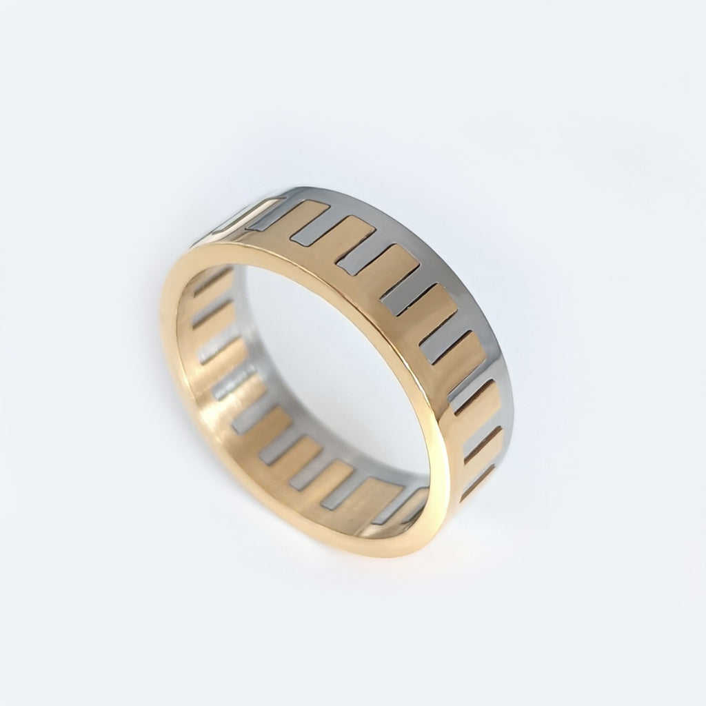 Light-luxury Unisex Plain Ring Made Of Titanium Steel