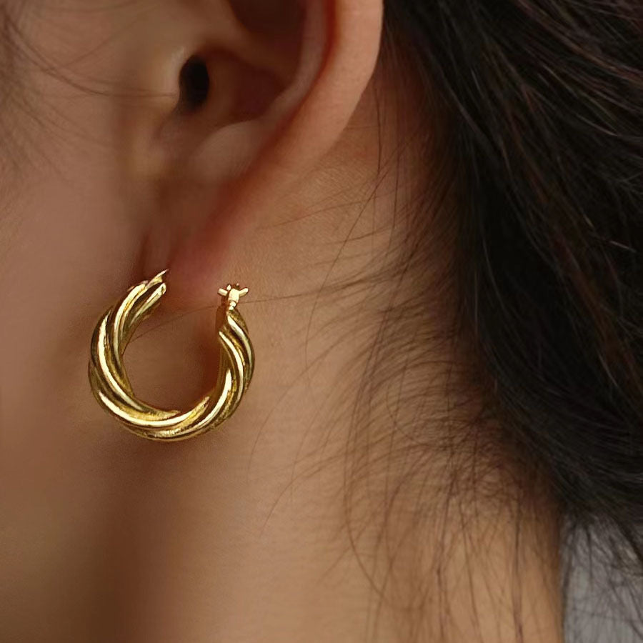 Retro Minimalist Design Gold Cable-knit Chunky Earrings