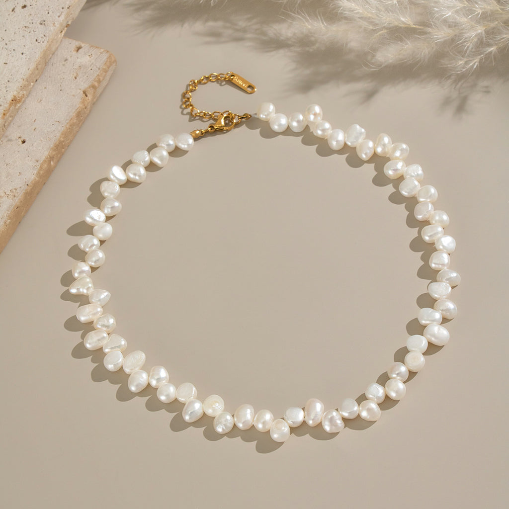 Retro Natural Baroque Freshwater Pearl Beaded Necklace