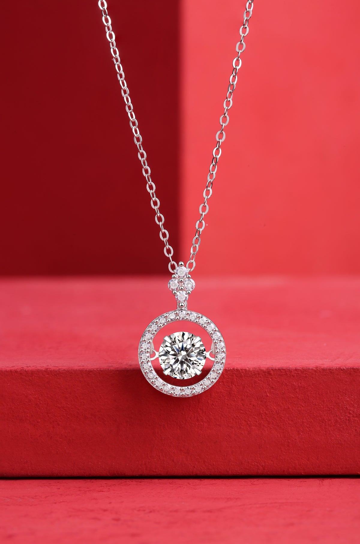 Touch - A Fashionable And Trendy Necklace Pendant Set With 1-carat Top-quality Moissanite S925 In Silver And Platinum Plating Can Be Tested With A Diamond Pen