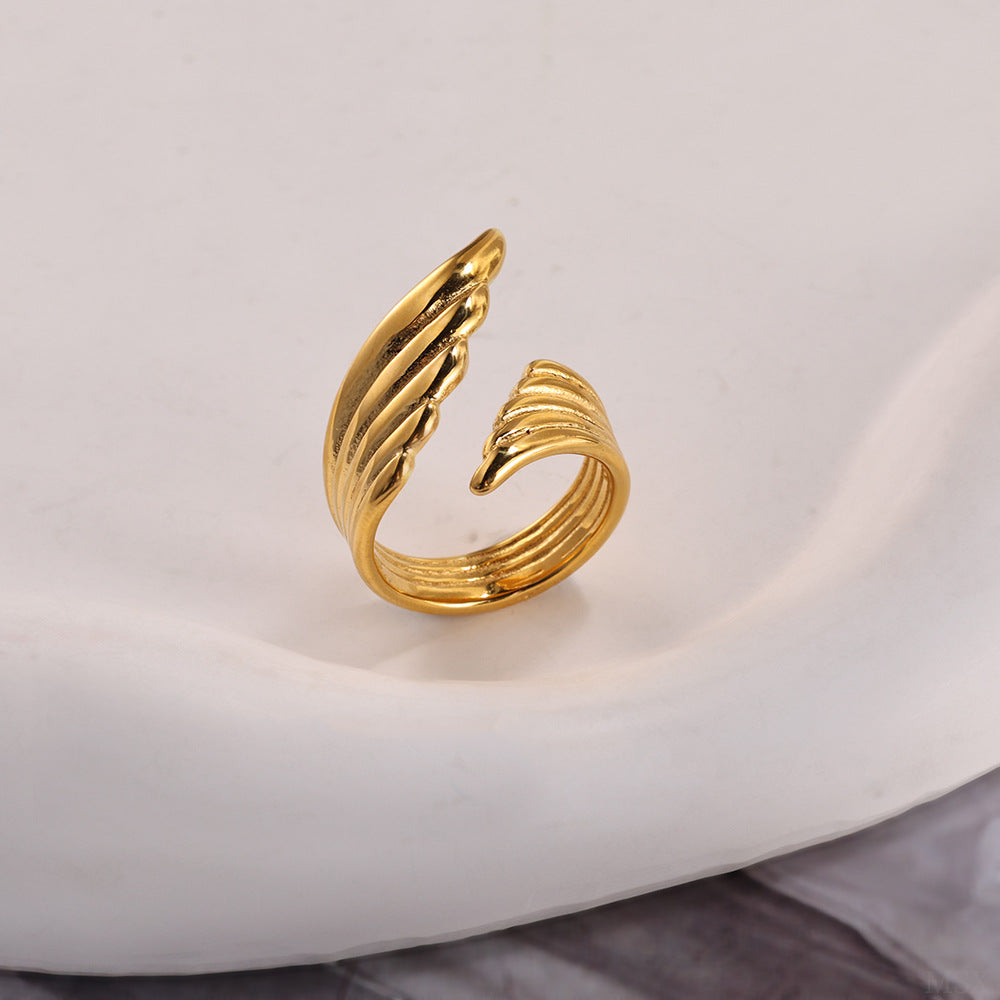 Irregular Ring Line Geometric Ring