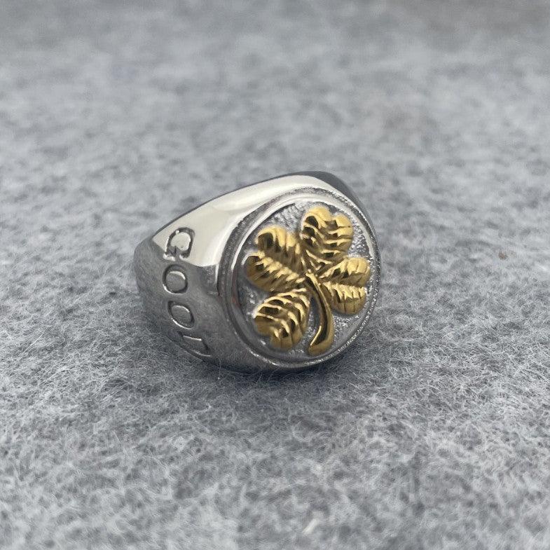 GOOK LUCK Vintage Four-Leaf Clover Ring