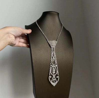 Popular Choker Tie Necklace Rhinestone Claw Chain Jewelry