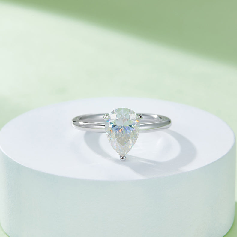 Pear-shaped Moissanite Set With Top-quality Moissanite Luxury And Fashionable Light Luxury Jewelry Silver Ring S925 Silver Electroplated With Platinum
