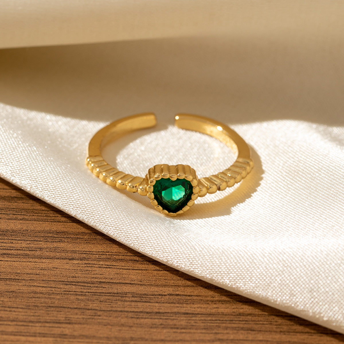 Vintage Emerald-look Diamond Ring