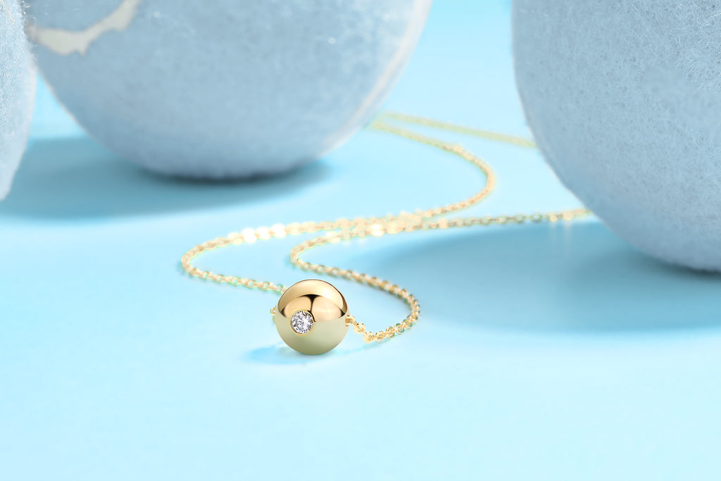 Good Fortune Flows - A Fashionable And Trendy Necklace Pendant Set With Top-quality Moissanite S925 And Silver Plated With Gold Can Be Tested With A Diamond Pen.
