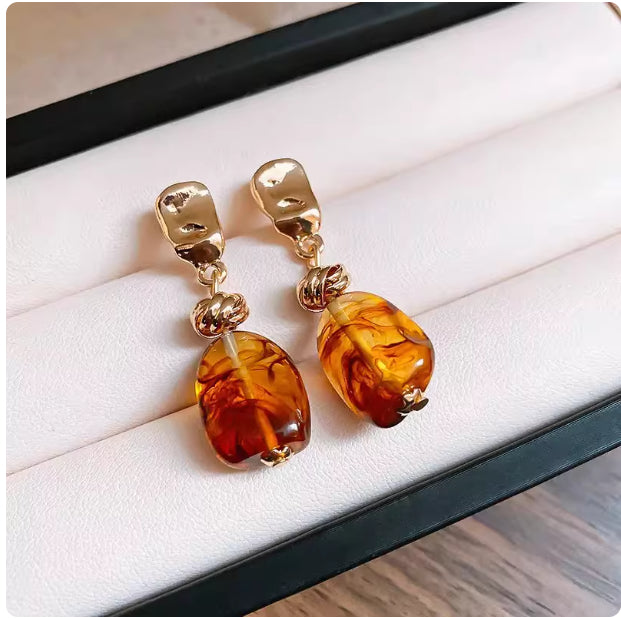 Sophisticated Silver Geometric Irregular Resin Heart Earrings