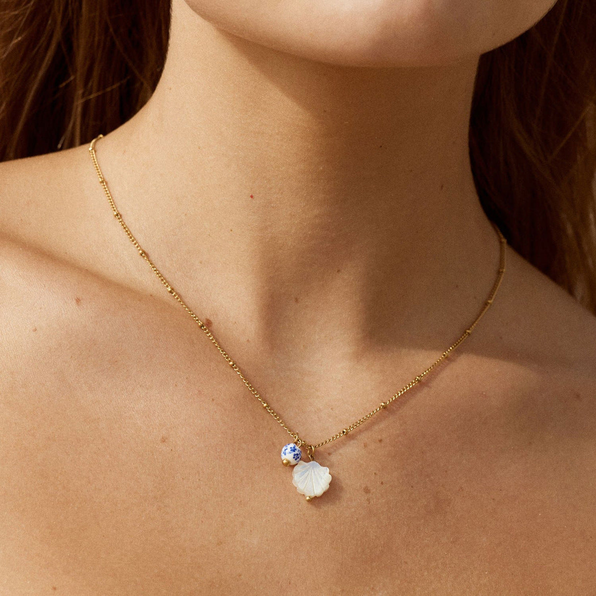 Original New Ceramic Flower Bead Pendant Necklace Stainless Steel Choker Light-luxury Ocean Shell Vacation Collarbone Chain