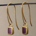 Palace-Style Red Agate Minimalist Vintage Earrings