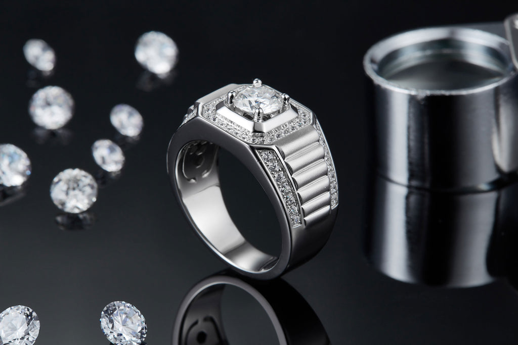 Men's 1-carat Luxury And Fashionable Light Luxury Jewelry Silver Ring Set With Top-quality Moissanite, S925 Silver-plated Platinum