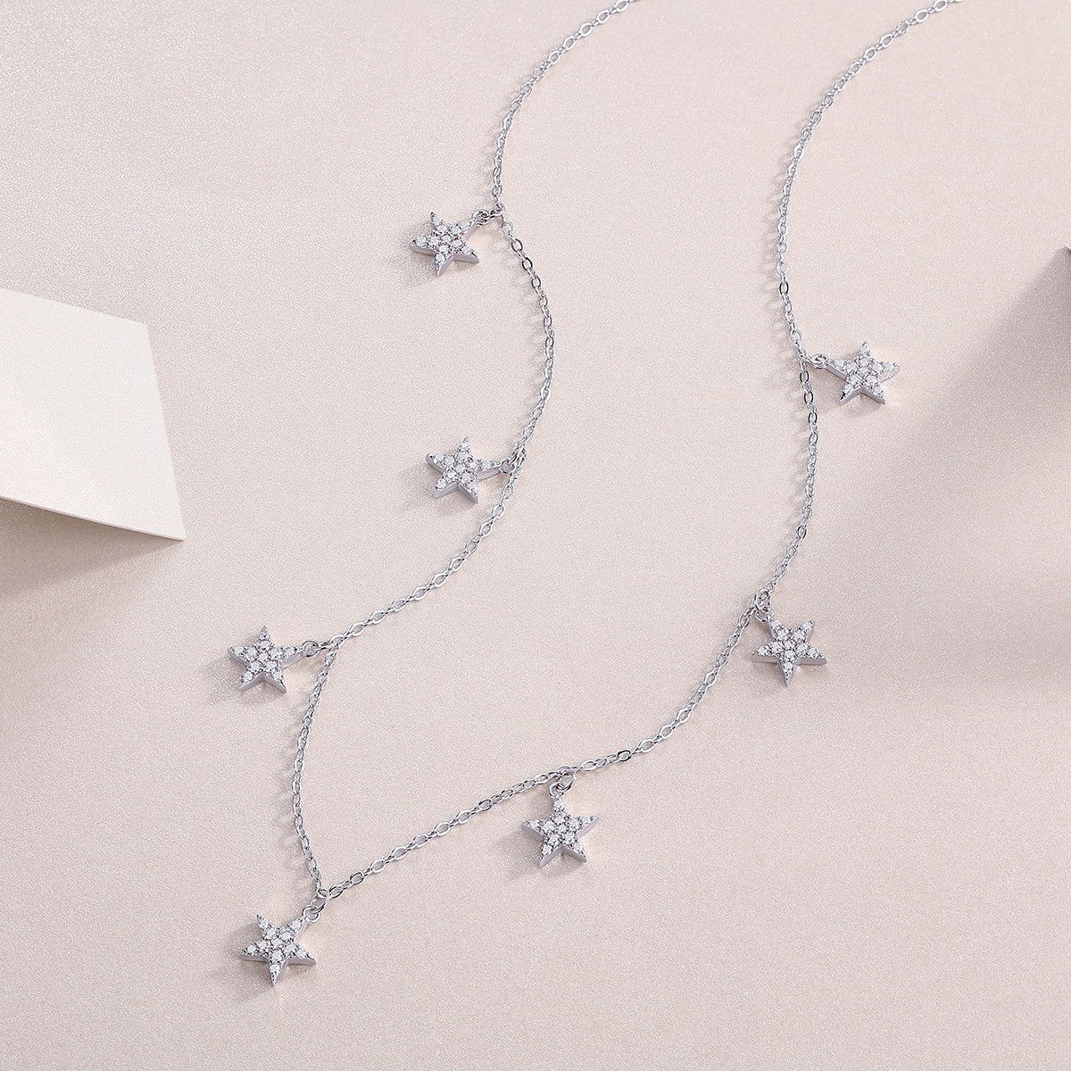 Star Love - A Fashionable And Light Luxury Jewelry Pendant Necklace Set With Top-quality Moissanite, S925 Silver Plated Platinum