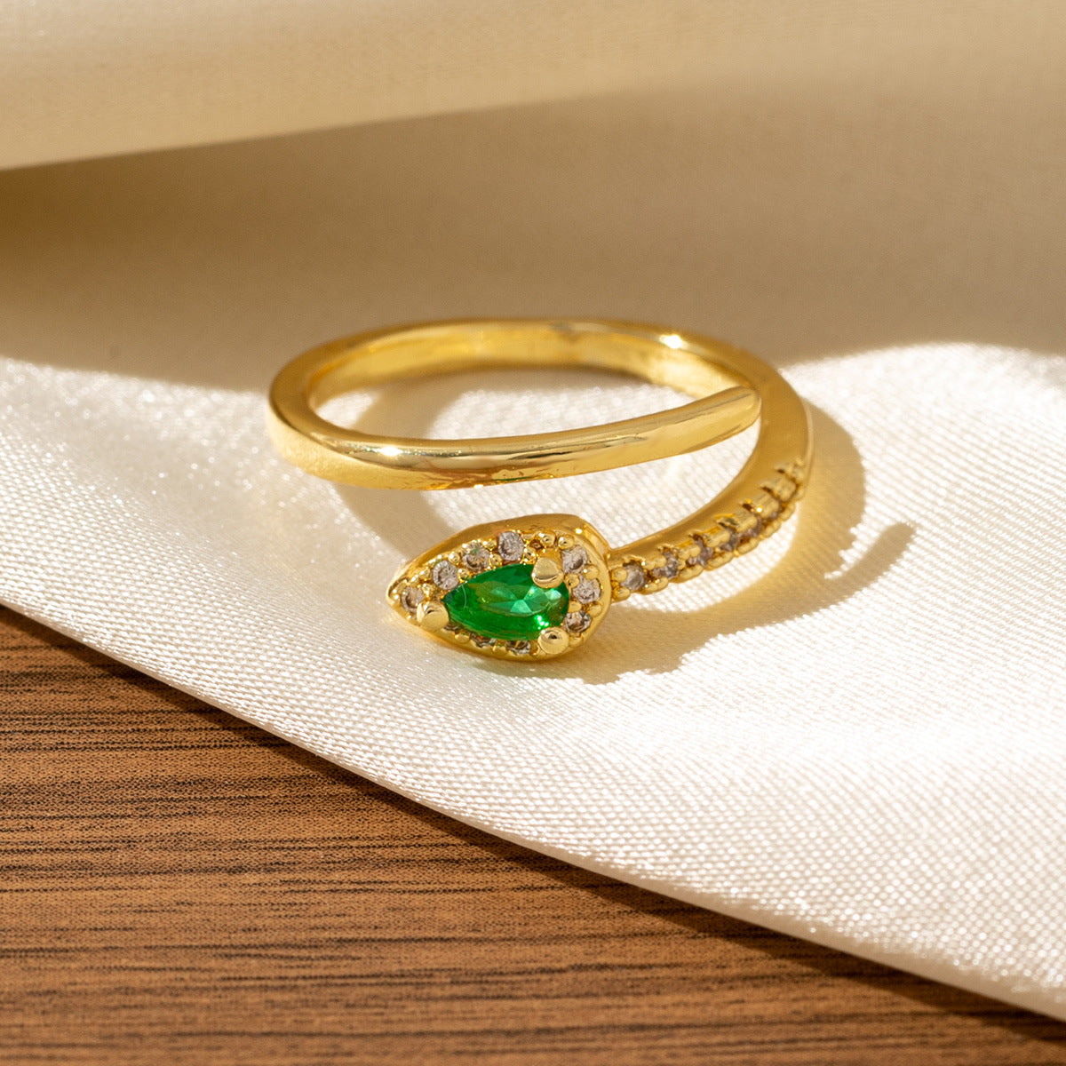 Vintage Emerald-look Diamond Ring