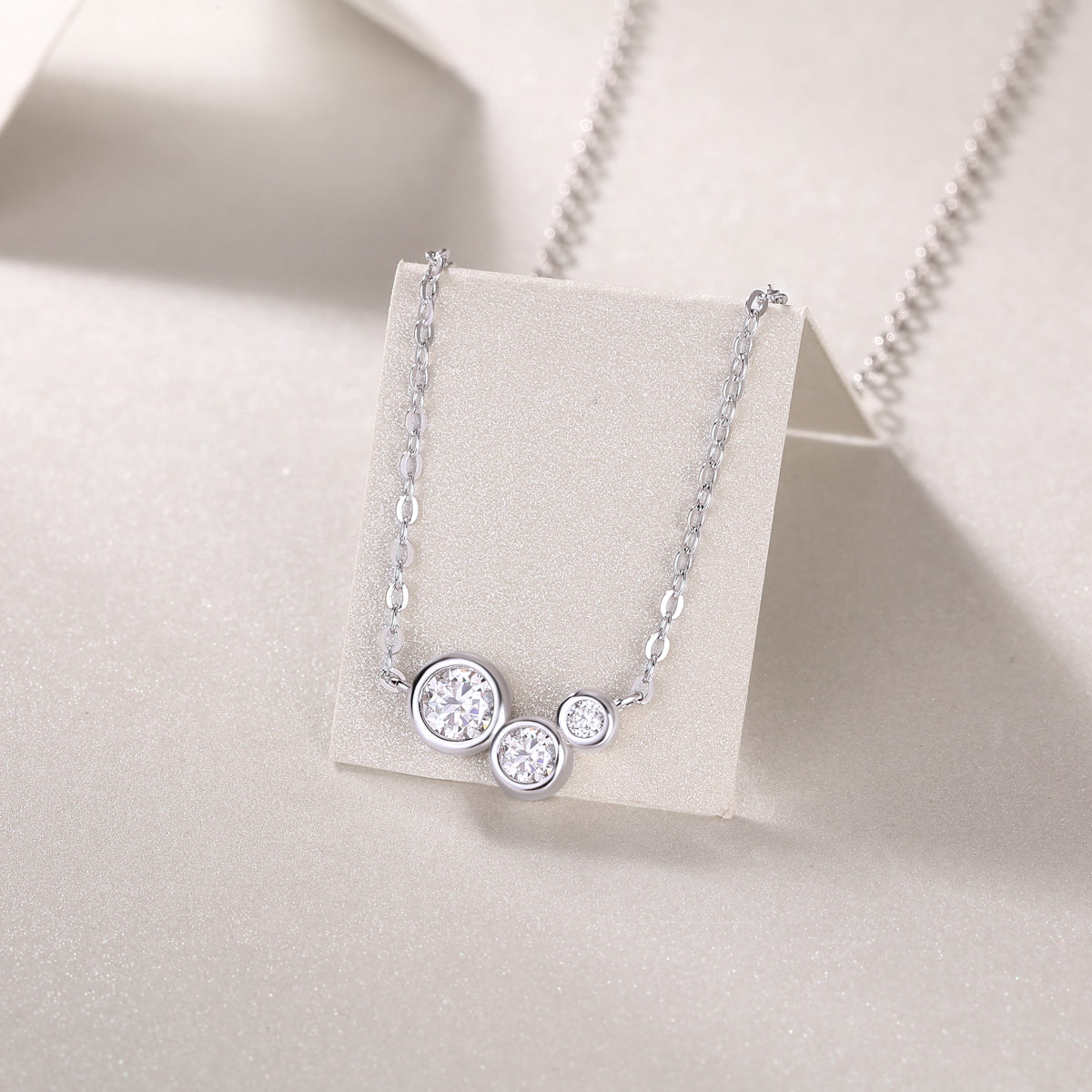White Dew - Top-quality Moissanite Fashion Light Luxury Jewelry Pendant Necklace S925 Silver Plated Platinum