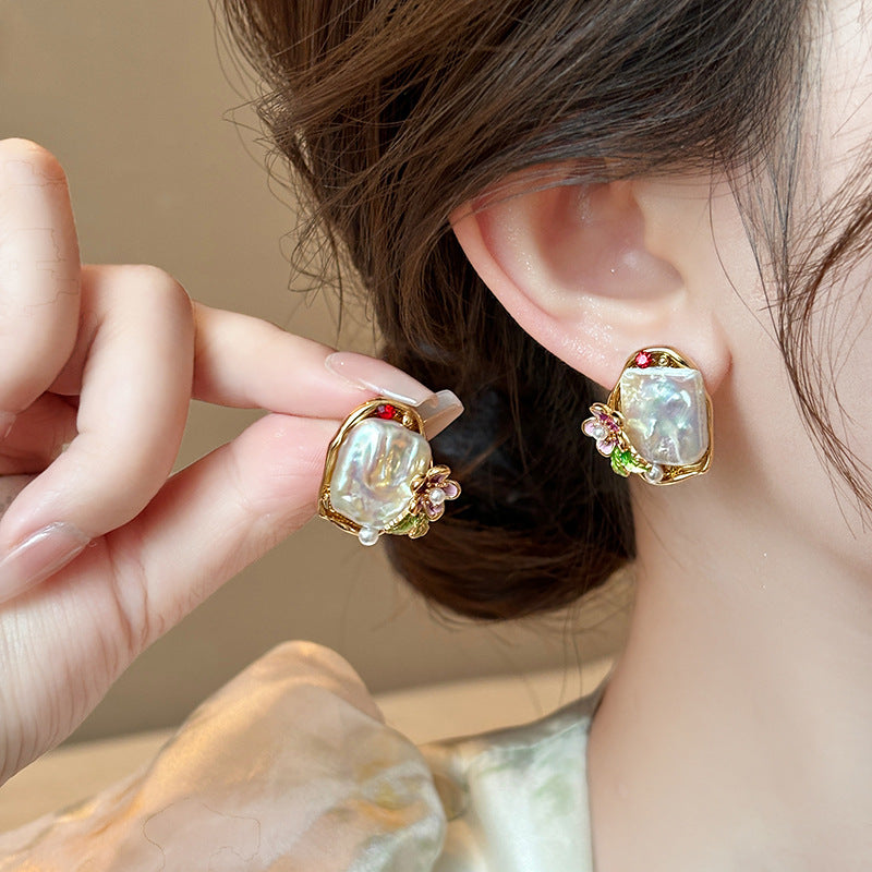 Oil-Painted Style Irregular Pearl Earrings