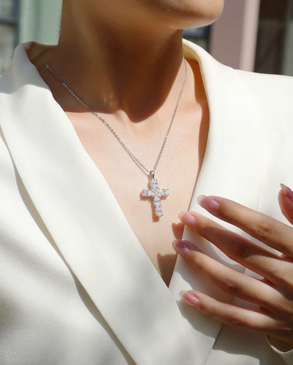 Soul Guidance - A Fashionable And Trendy Necklace Pendant Set With Top-quality Moissanite S925 Silver And Platinum Plating Can Be Tested With A Diamond Pen