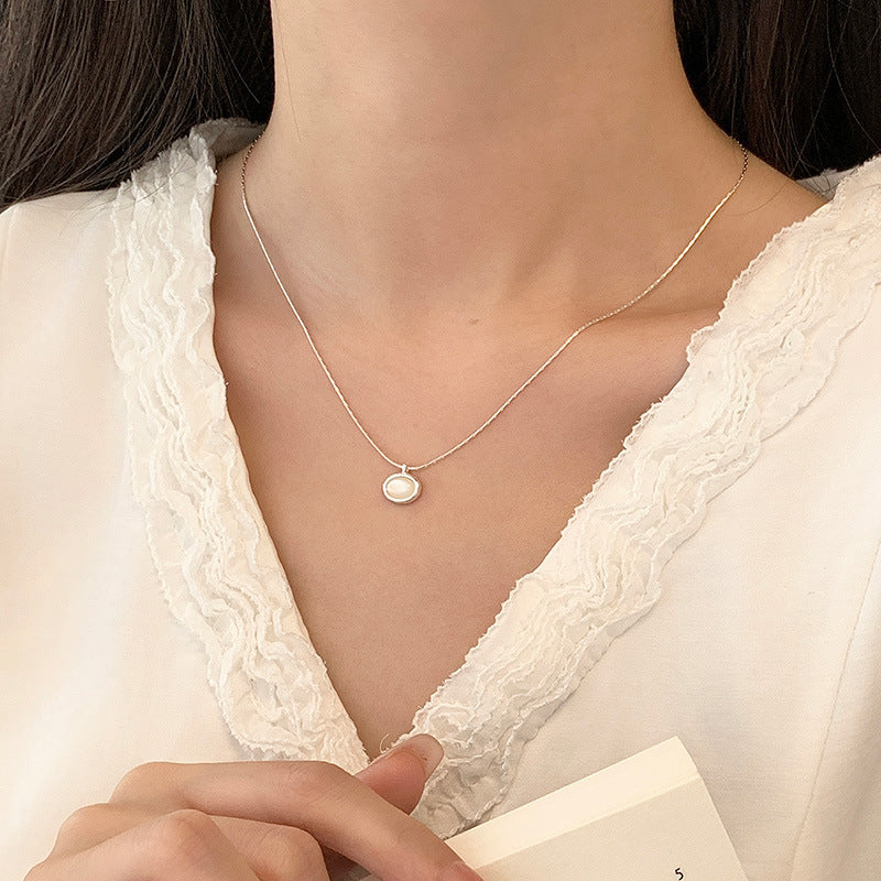 S925 Sterling Silver Oval White Mother-of-Pearl And Black Onyx Necklace For Women