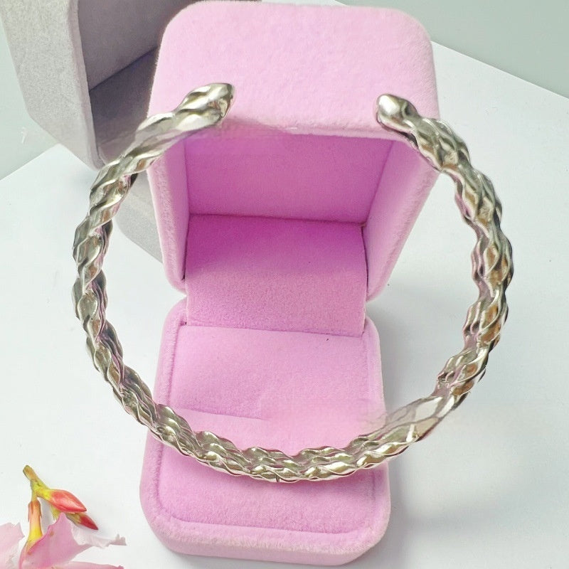 Handmade Braided Diamond-Shape Open-End Bracelet A Creative Retro And Fashionable Gift
