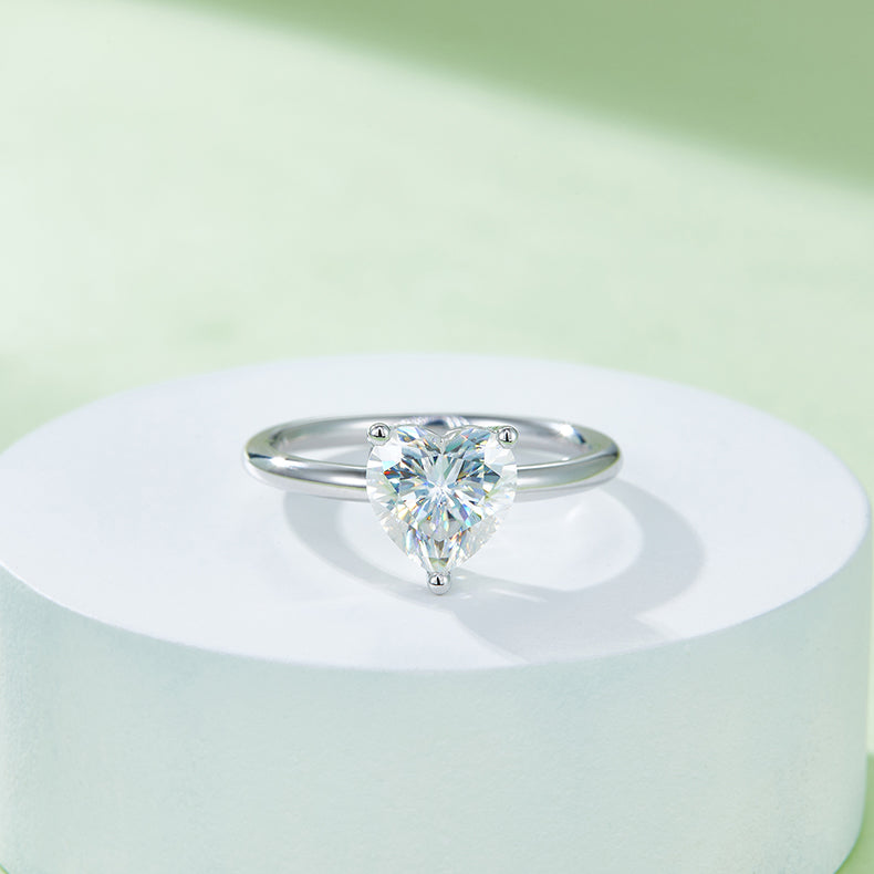 Heart-shaped Moissanite Set With Top-quality Moissanite Luxury And Fashionable Light Luxury Jewelry Silver Ring S925 Silver-plated Platinum